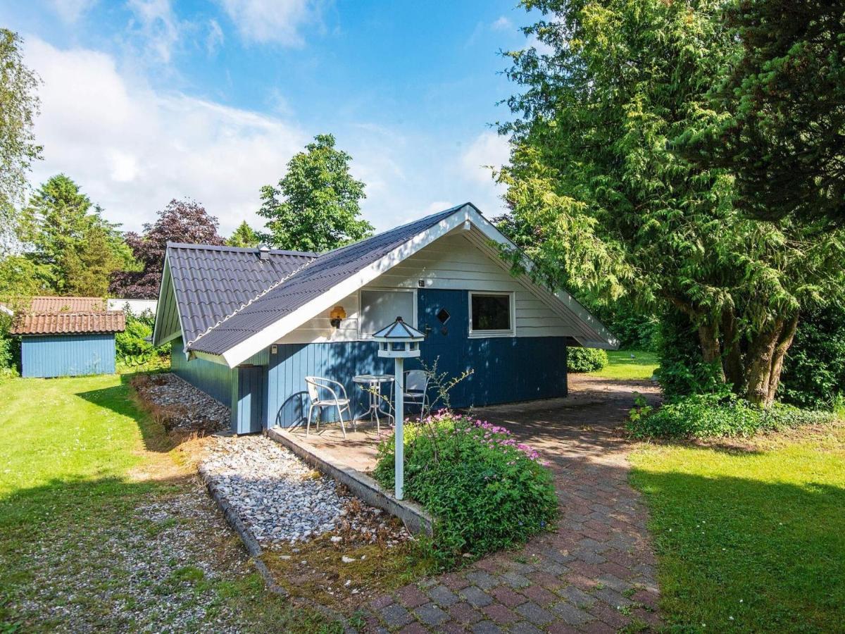 6 Person Holiday Home In Ansager Exterior photo